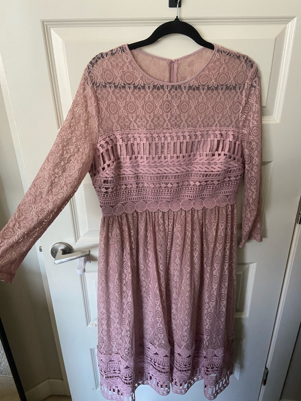 ASOS Design Women Lace Embroidered Midi Dress in Pink NWT - Picture 9 of 11